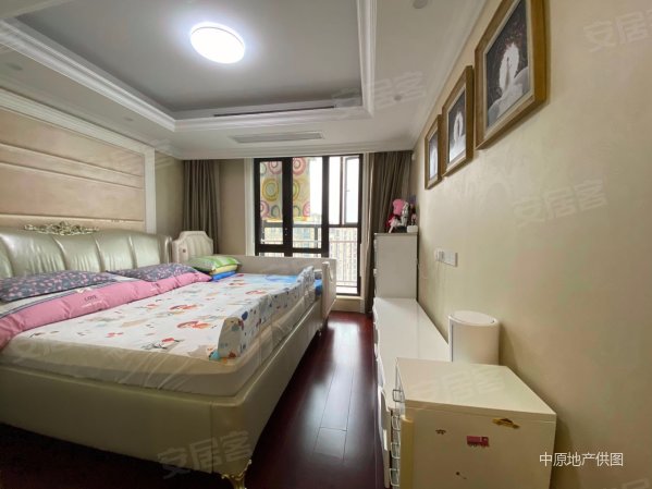 新城碧翠南北通透两房两卫看房方便带产权车位带储藏室