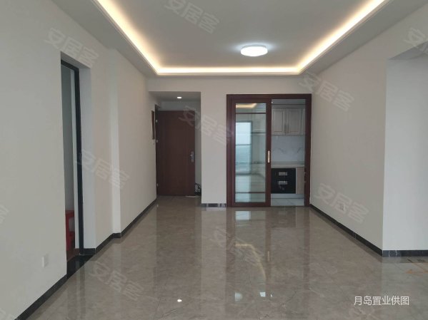 内部特价优惠,送三年物业管费。请咨询凯蓝滨