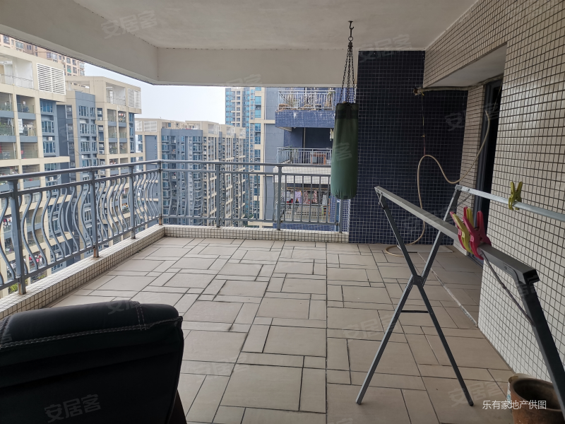 大平层大阳台,一家多口都不觉得拥挤的房子,   位