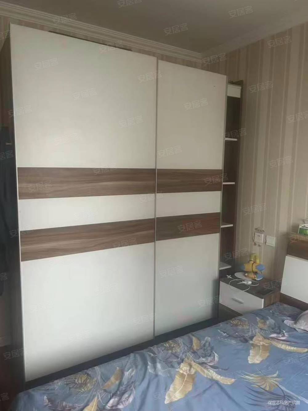 公园时代3室2厅2卫127㎡南北109万