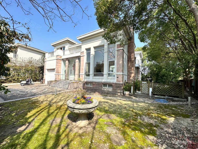 上海房产网>上海二手房>青浦二手房>徐泾二手房>长堤花园别墅>800_600