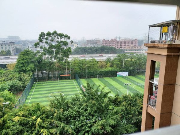深圳宝安松岗畔山御景花园畔山花园小区精装三房出租出租房源真实图片