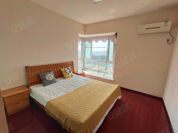 重庆渝北汽博中心天来公寓主卧独卫 可押一付一 无中介 和睦路 星光