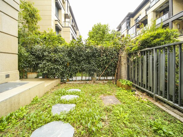 杭州余杭五常富力西溪悦墅性价比高的舒适性别墅出租房源真实图片