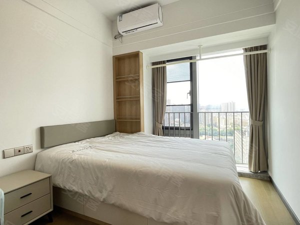 深圳龙华美丽365花园佳兆业通达汇轩(商住楼)单身高端公寓 全新家私电