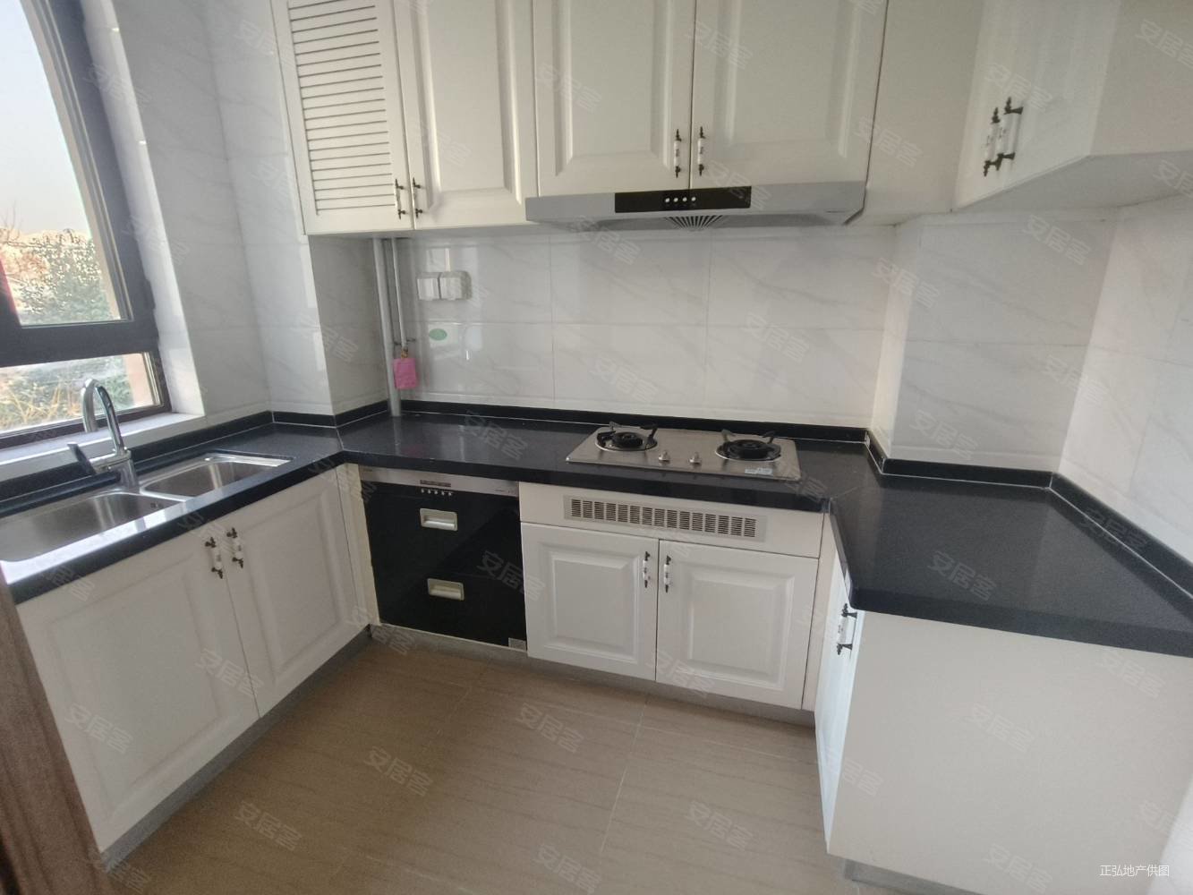 碧桂园天樾4室2厅2卫144㎡南北119万