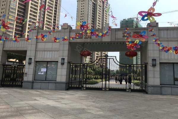 佛山小区 近郊小区 陈村小区 藏珑华府 藏珑华府怎么样