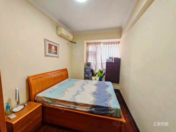 合生颐景华苑双卫格局临地铁南北通透购物方便交通便捷