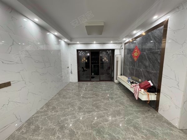 【多图】怀德峰景,福永租房,12号线地铁口 怀德峰景96平精装大三房 高楼层空房出租,宝安租房-深圳58安居客