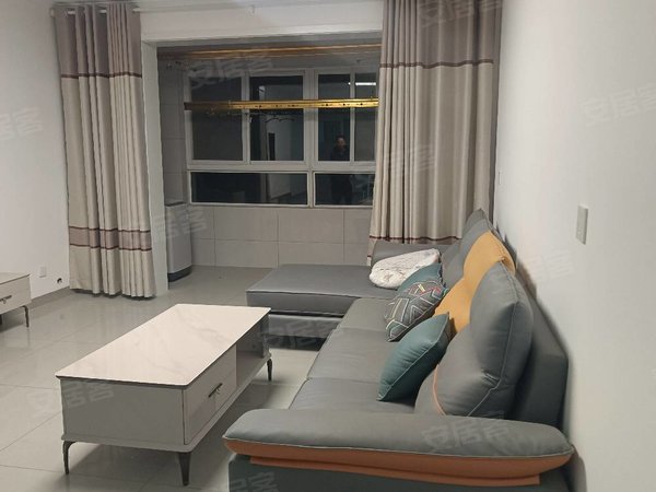 宿迁泗洪县泗洪开发区台湾小镇出租台湾小镇精装电梯3室可做4室精装