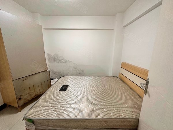 深圳南山西丽茶光村茶光村 科技园 万科云城附近 精装一室一厅 家电