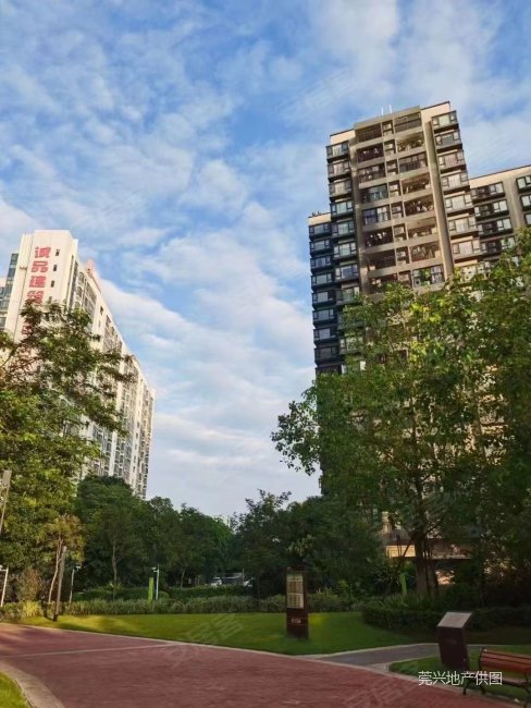 笋到没朋友2019年次新小区万科幸福城3房2卫户型方正南北通