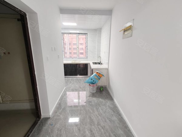 包头九原沙河街鹿苑康城鹿苑康城精装修两室 紧挨大学城 石拐 拎包入住出租房源真实图片