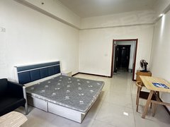 银川兴庆兴庆周边免押金 房租缓付 汽车站逸家公寓 精装公寓 短租月付无压力出租房源真实图片