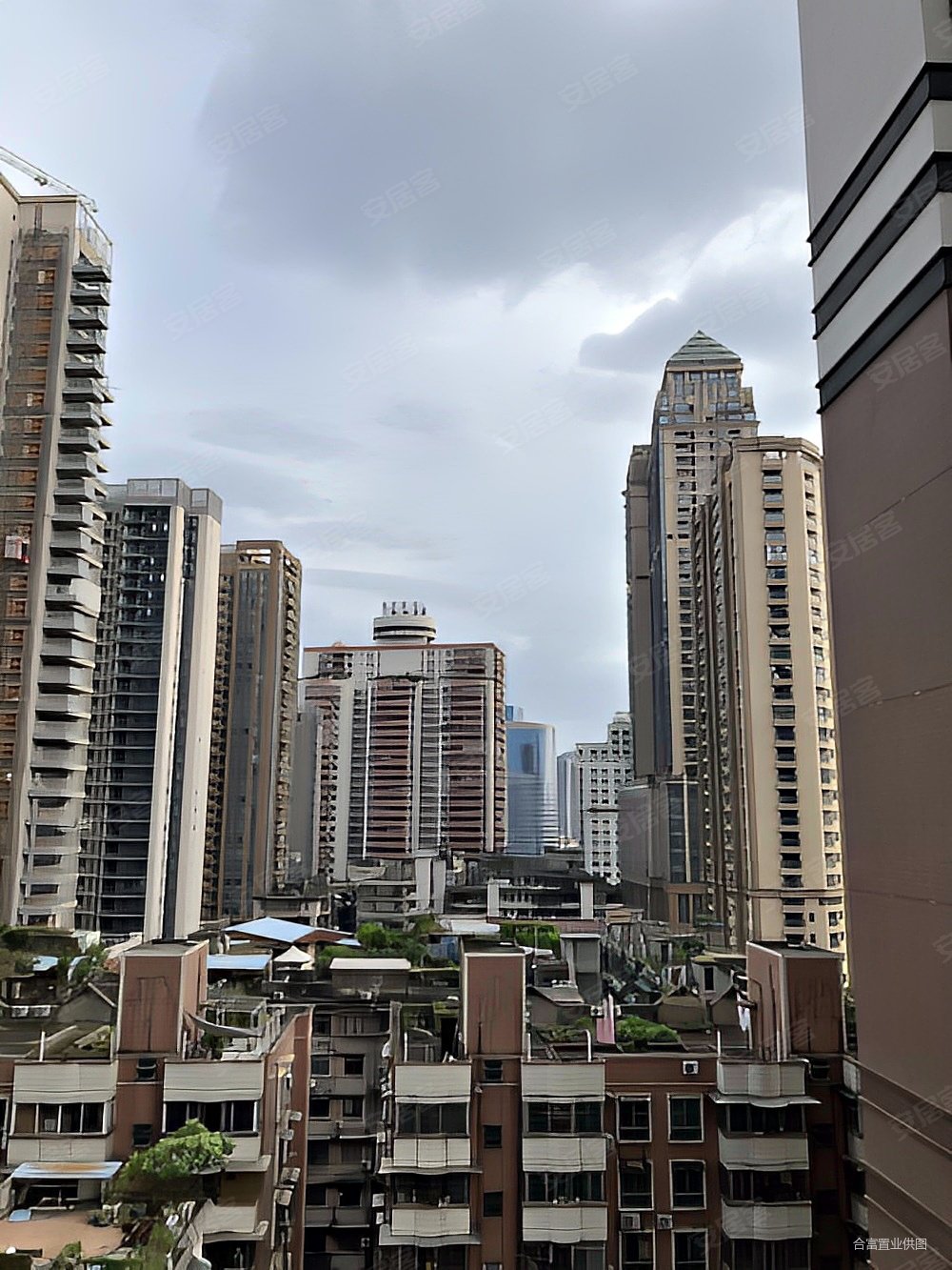 粤海壹桂府3室2厅1卫89㎡南830万