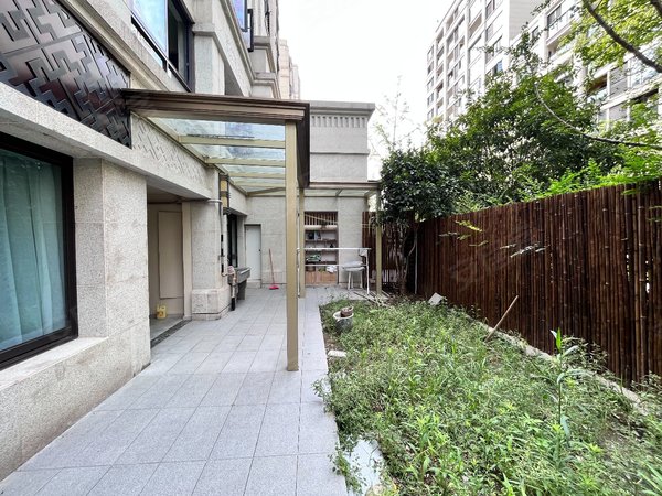 重庆渝北礼嘉碧桂园金茂金科樾千山新出 碧桂园金茂金科樾千山 3室2卫