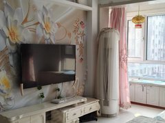 朝阳凌源凌源城区凌水湾电梯房四楼82平1600月！出租房源真实图片