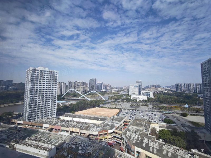 南沙万达广场 大两房    实地拍照 随时看房