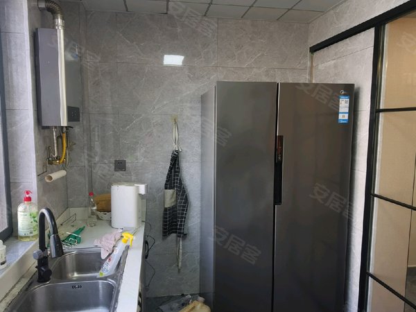 衢州巨化巨化城区崇文山水苑崇文山水苑 3室2厅2卫出租房源真实图片