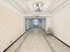 东明东明城区东明市区曙光城,房屋南北通透,可公用,面积宽敞。出租房源真实图片