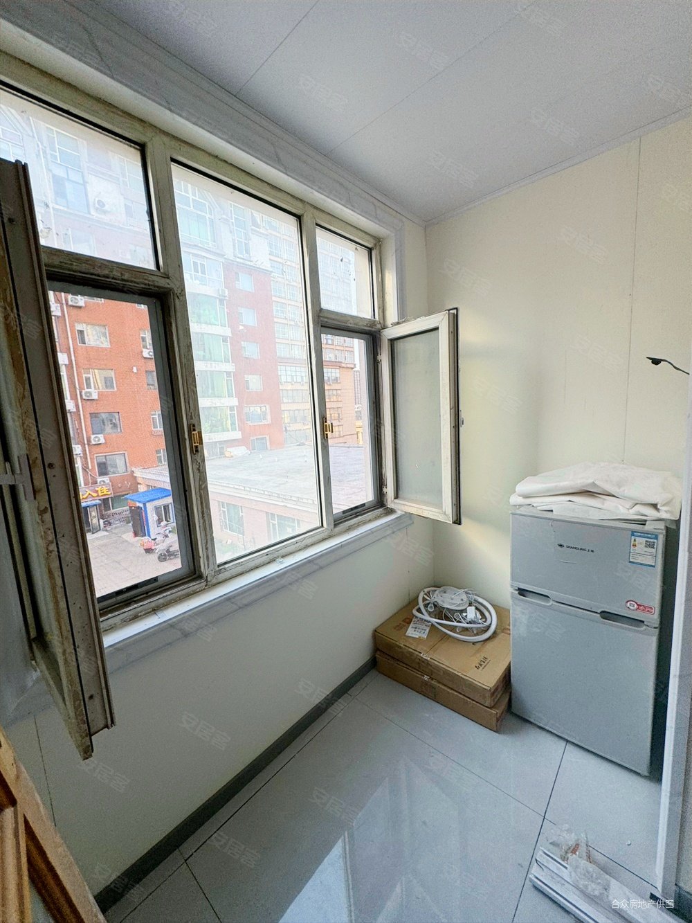 长春银座近医院近地铁精装可拎包入住交通便利商品住宅