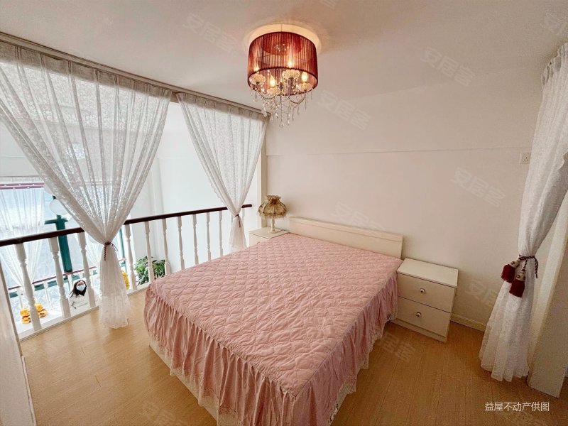 南京房产网>南京二手房>江宁二手房>百家湖二手房>亲水湾花园>800_600