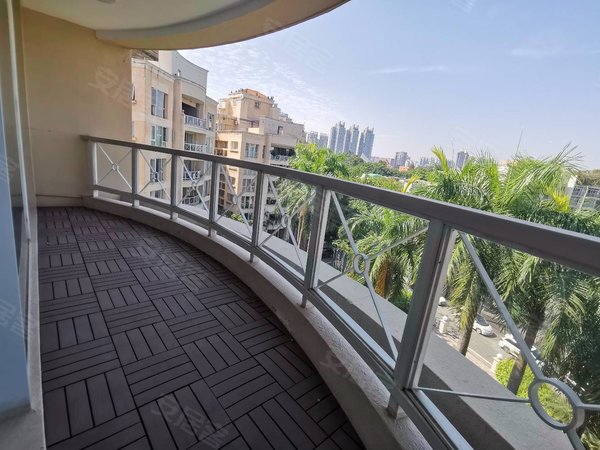 广州越秀二沙岛金亚花园二沙岛豪华装修三房,家私电器全齐,拎包入住