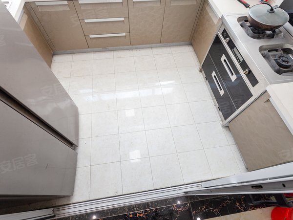 徐州铜山铜山万达久隆凤凰城(别墅)新房源出租铜山区政府附近久隆凤凰城联排别墅精装拎包即住出租房源真实图片