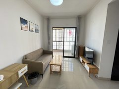 海口龙华滨海八灶新城1房1厅 干净 采光好 断桥铝 龙华路附属国大酒吧出租房源真实图片