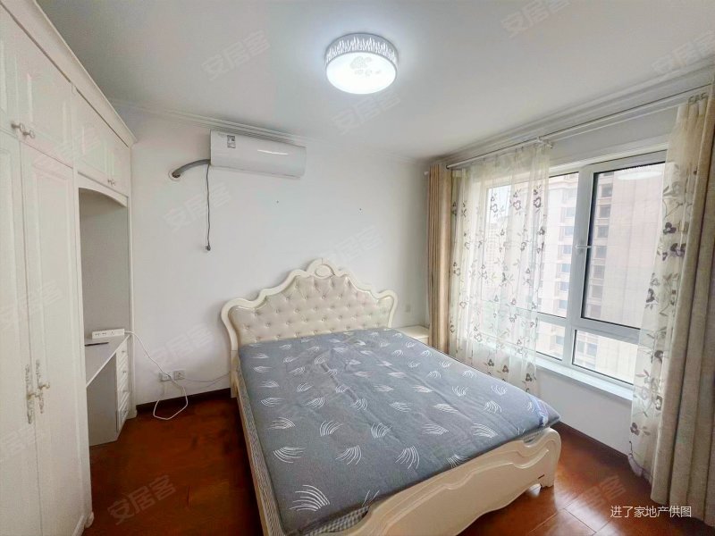 天津房产网>天津二手房>河西二手房>梅江二手房>新梅江雅湖里>800_600