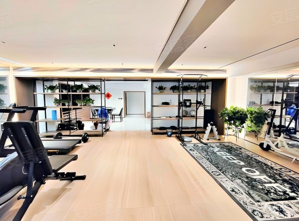 急售急百家湖叠加别墅 车位 南北通透 采光无遮挡 位置安静,中航樾府