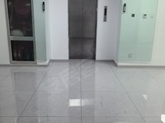 富力总部基地 1室1厅1卫