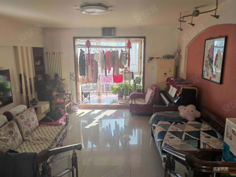 天津房产网>天津二手房>河北二手房>光复道街二手房>北岸华庭>800_600