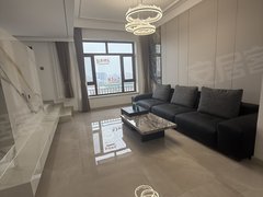 通辽科尔沁桥北地王花园精装三室一厅一卫品牌家具，家电给配新的1850出租房源真实图片
