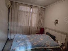 无为城区米芾广场米芾广场旁边凌风山庄,4楼1.4万两室简单装修,生活便利出租房源真实图片