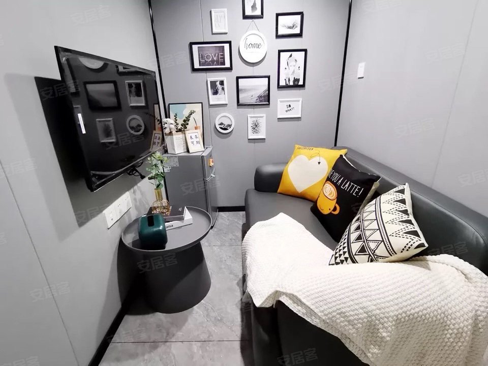 整租 精装复式 实图实价 押一付一 可短租 近地铁 直接看房