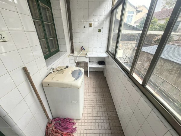 金华婺城江北新华街527-563号小区新华街两房 近江北商业圈 育才小学 生活便利出租房源真实图片