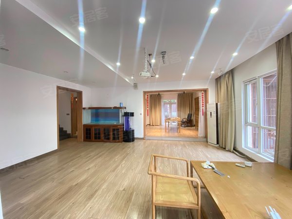 重庆渝北新牌坊锦绣山庄(别墅)办公独栋 渝北溪牌坊民安轻轨旁 锦绣