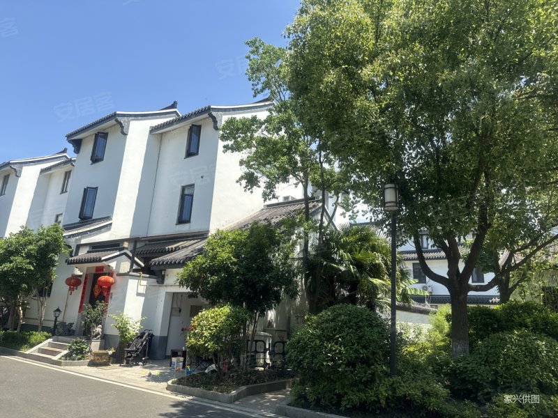 浏河古镇新中式园林别墅环境优雅,御江南二手房,620万,4室2厅,4卫,450