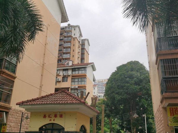 南宁西乡塘大学东路嘉汇馨源(北区)1号线鲁班路地铁口  嘉汇馨源北区