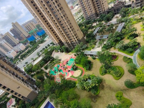 泉州鲤城浮桥建发珑玥湾(二期)实验中学旁 建发珑玥湾2期 全新3房精