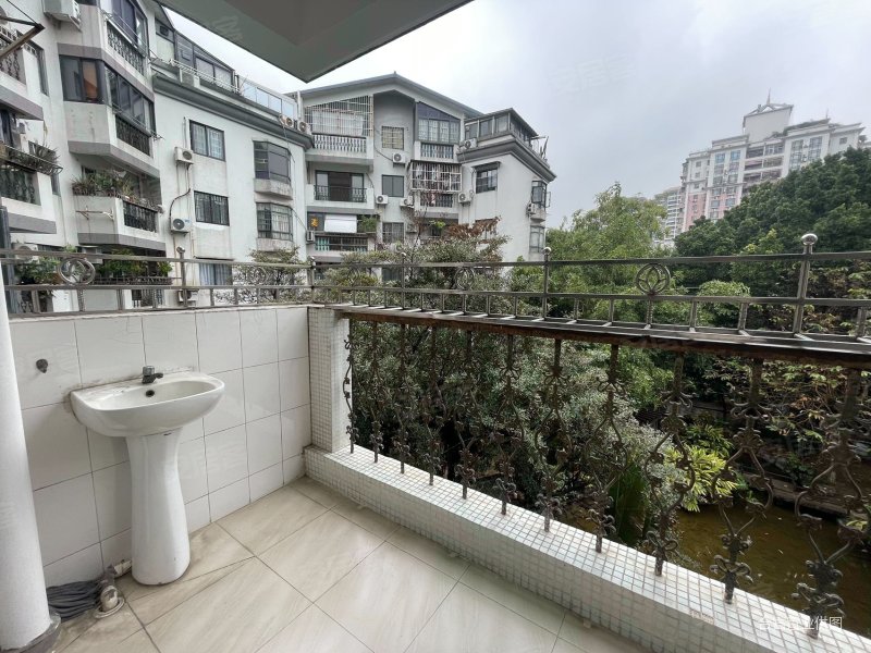 城西花园高绿化南北通透中间楼层精装好房商业配套齐全