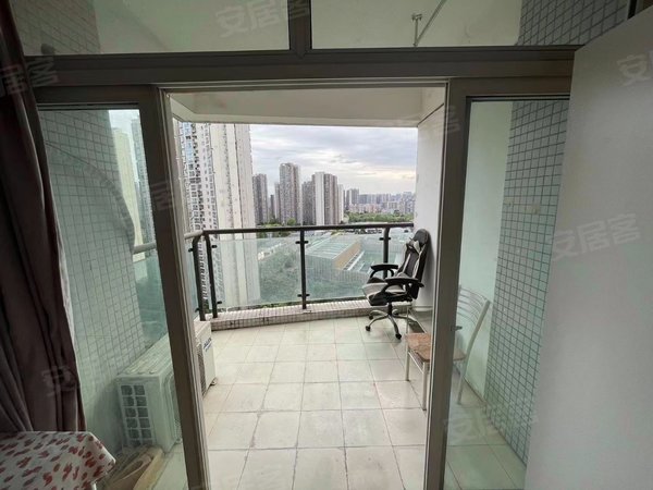 成都锦江川师望江锦苑电梯单间带阳台 无中介 静居寺 华宇广场 家具