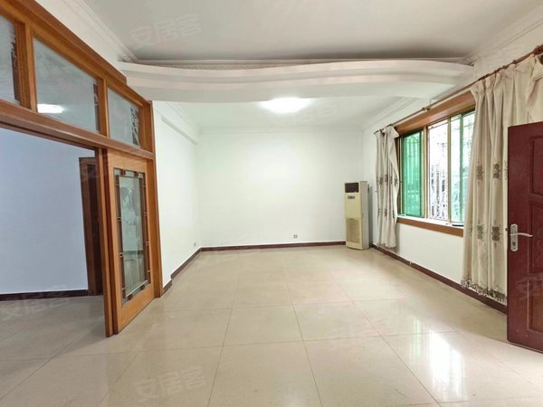 【多图】裕景花园(西区),洛溪租房,裕景花园别墅 精装6房 服装直播