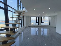大连甘井子钻石湾一线海景LOFT可商用可自住 特别漂亮的房子出租房源真实图片