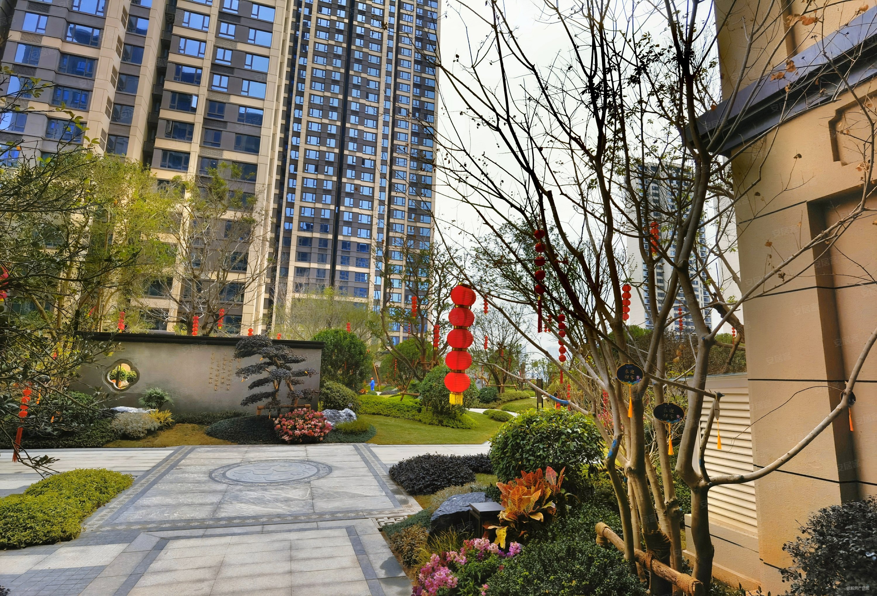 建发书香府邸3室2厅2卫88.26㎡南北396万