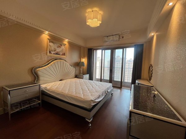 星河湾二号园 4室2厅3卫 电梯房 豪华装修 196平米,城阳租房-青岛58