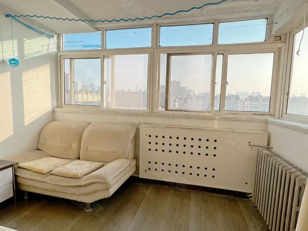 海珀桥地铁口旁边 无中介 海慈医院 颐和广厦 振业商厦,市北租房-青岛