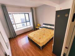 昆明五华丰宁片区无中介！壹号广场月付 梁家河地铁口 云大医院 工人医院人民路出租房源真实图片