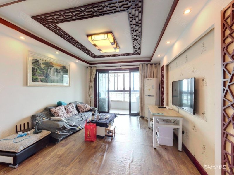 绿地景汇佳苑 有电梯 精装可拎包入住 满五 医疗配套成熟